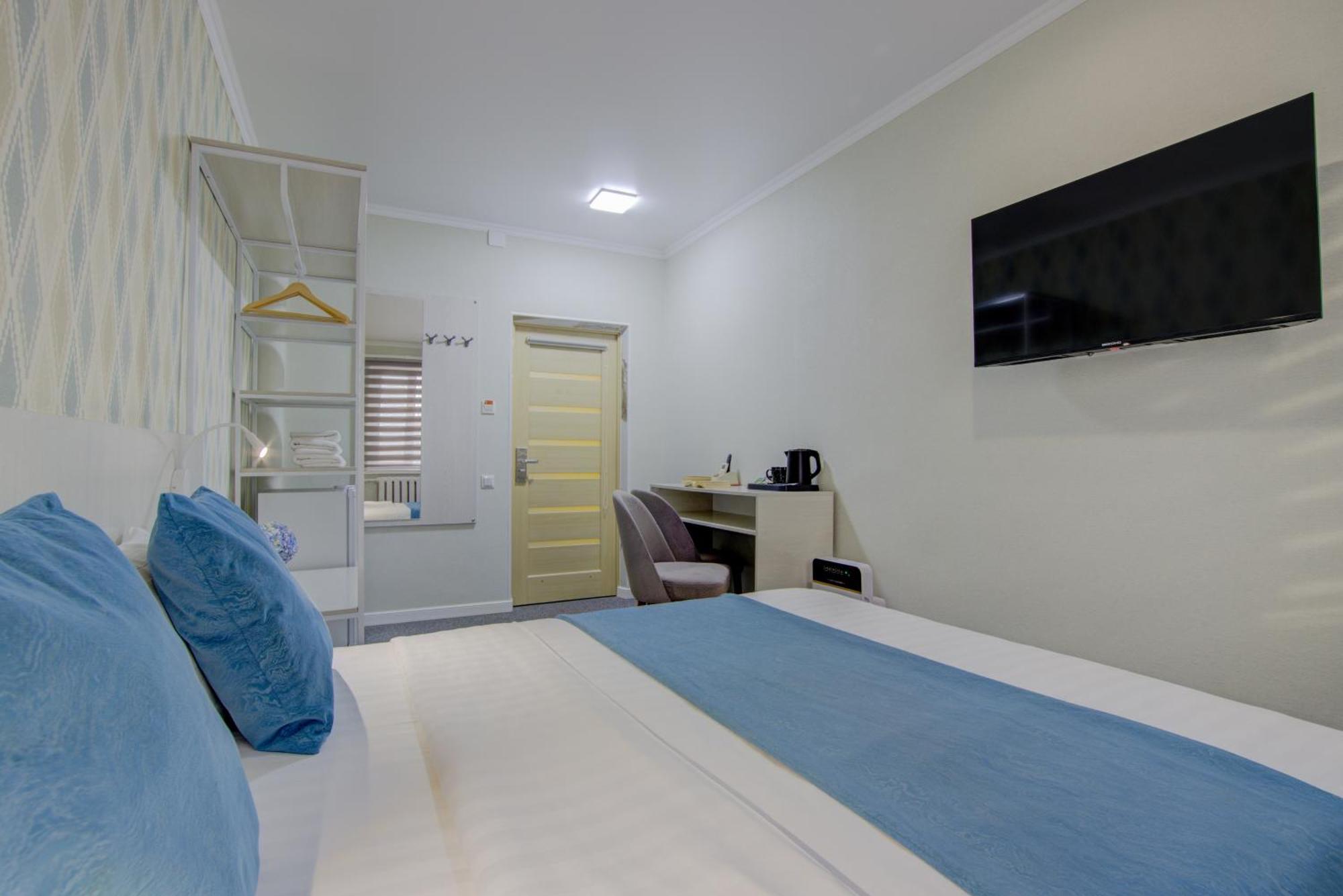 Viva Hotel Biskek Kültér fotó